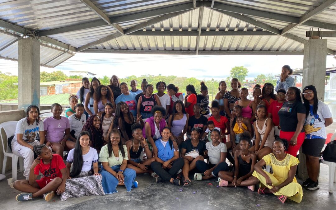 «Mujeres Tejiendo Paz: Corposocial en el Segundo Taller ‘Mujeres Constructoras de Paz’ en Buenaventura»